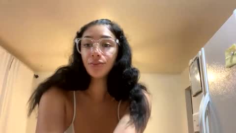 penelopeinwonderland online show from October 29, 5:56 am