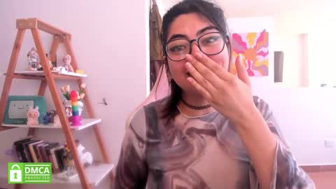 Sarah Ana Banana online show from March 19, 4:44 pm