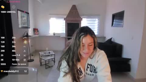 Snapshot of persefone_saira chatting on February 26, 12:38 pm Marie online show from February 26, 12:38 pm