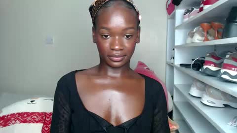 perverted_sweet online show from March 12, 8:22 pm