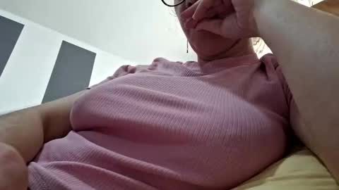 Snapshot of pervygirl69 chatting on January 9, 10:31 am Lisa - online show from January 9, 10:31 am