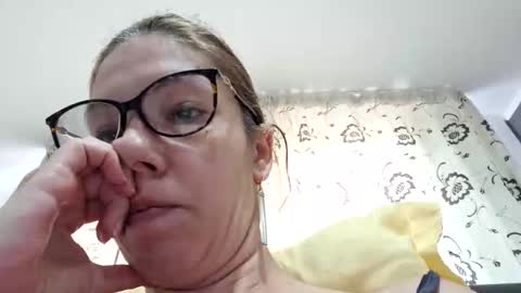 Snapshot of pervygirl69 chatting on January 13, 10:47 am Lisa - online show from January 13, 10:47 am