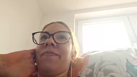 Snapshot of pervygirl69 chatting on January 21, 7:37 am Lisa - online show from January 21, 7:37 am
