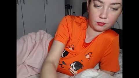 petite_danielle online show from February 13, 12:18 pm