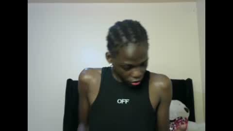 petite_lavi2 online show from January 31, 11:03 am