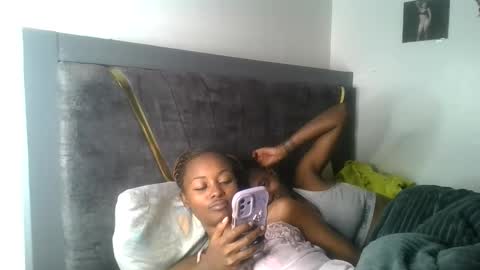 petite_queen69 online show from June 11, 2:53 am