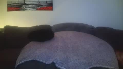 petite treat  online show from January 26, 6:07 am