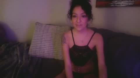 petite treat  online show from June 5, 7:03 am
