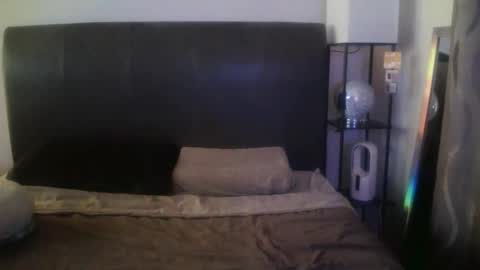petite treat  online show from May 22, 7:28 am
