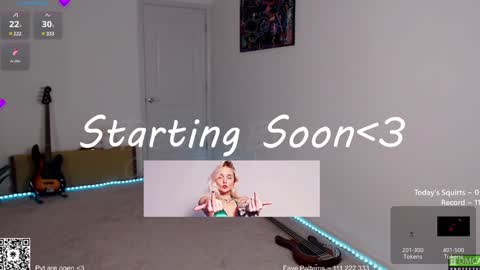 Snapshot of petitebrat chatting on January 16, 12:34 am PiperAvery online show from January 16, 12:34 am