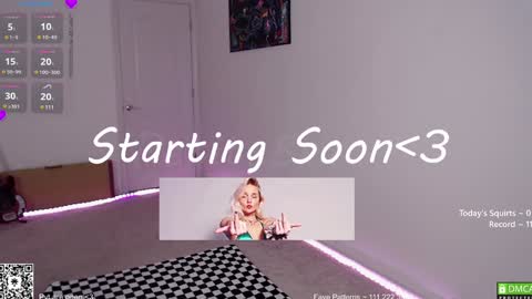 Snapshot of petitebrat chatting on January 25, 4:53 pm PiperAvery online show from January 25, 4:53 pm