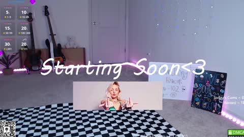 Snapshot of petitebrat chatting on February 26, 6:47 pm PiperAvery online show from February 26, 6:47 pm