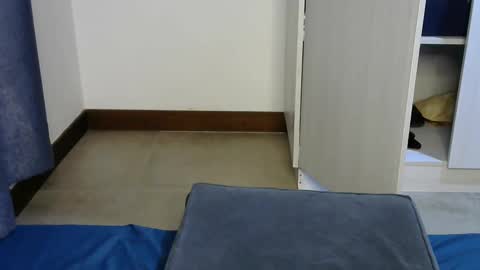 petitpearl online show from March 12, 7:04 pm