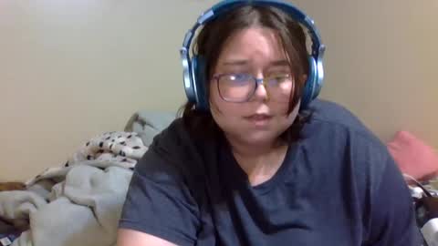 The Aspie Kitty twitterthishunonfire online show from September 11, 3:07 am