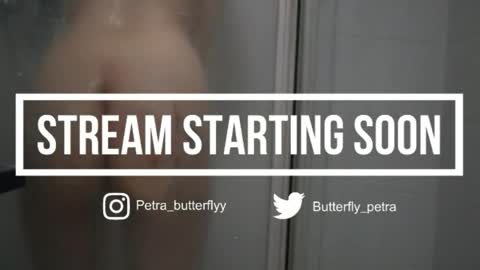 i.. .U can call me Nick ....    Help me to reach 200 thumbs up online show from April 8, 12:13 am