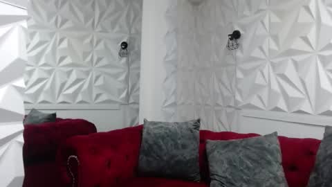 Moon  online show from October 23, 11:49 am