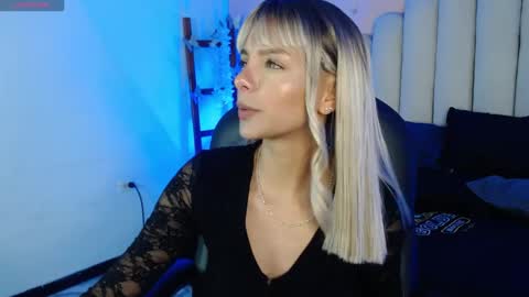 Snapshot of peyton_gh chatting on September 30, 4:07 am Peyton online show from September 30, 4:07 am