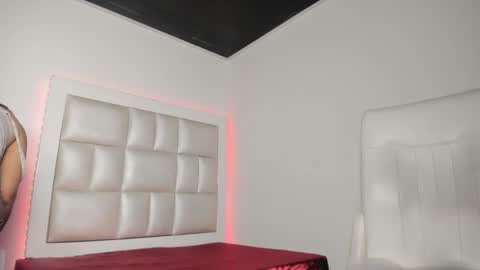 peyton_wat20 online show from November 3, 12:31 pm