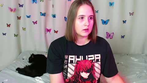 Snapshot of phantommira chatting on December 27, 7:03 pm phantommira online show from December 27, 7:03 pm