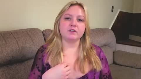 PhatAssBlond online show from March 21, 6:35 pm