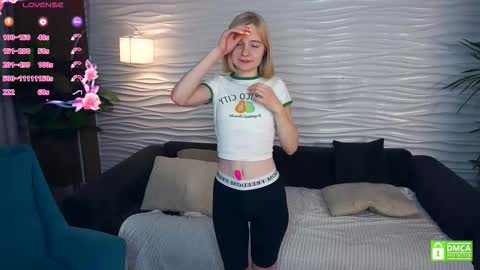 Hann G. Jones online show from November 10, 9:04 am