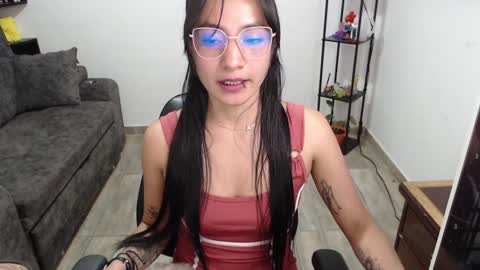 Pia  online show from January 10, 8:26 pm