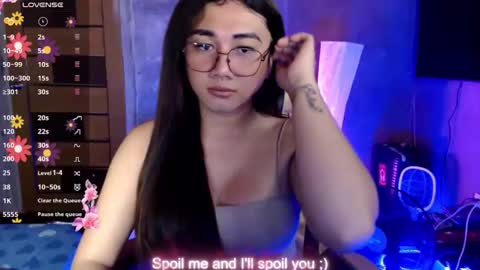 Pia online show from October 6, 12:49 am