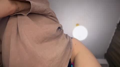 PikaNikaAh online show from February 7, 6:01 pm