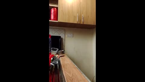 pinah1997 online show from February 24, 8:35 am