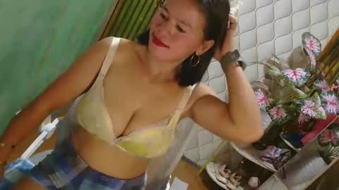 IM FLOR online show from May 9, 2:46 am