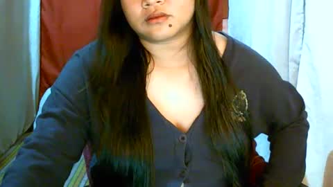 Snapshot of pinayjona chatting on January 27, 12:37 pm pinayjona online show from January 27, 12:37 pm