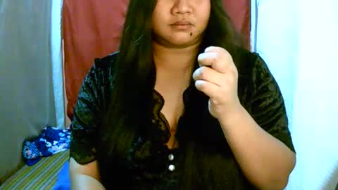 pinayjona online show from April 17, 2:19 pm