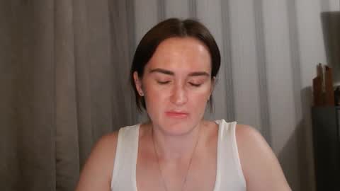       online show from October 9, 6:45 pm