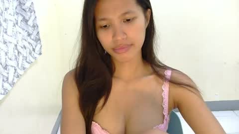 pink_bubbles011 online show from July 9, 10:17 am