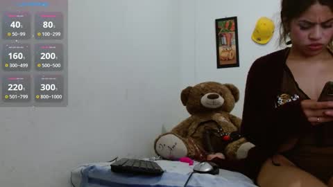 pink_love_25 online show from March 6, 7:21 pm