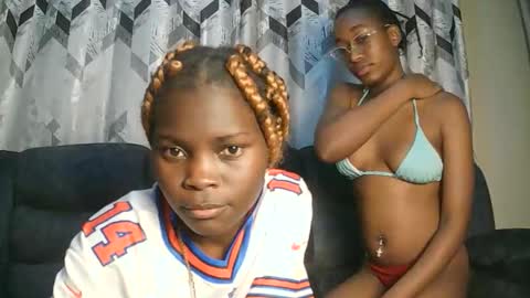 PinkyAura online show from February 24, 9:24 pm