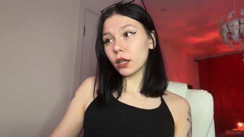 Snapshot of pinkdollylovv chatting on January 12, 10:01 pm pinkdollylovv online show from January 12, 10:01 pm