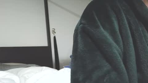 pinkkblossomm online show from April 27, 6:21 am