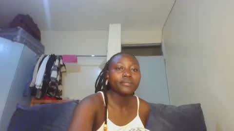 Serena online show from April 7, 3:08 am