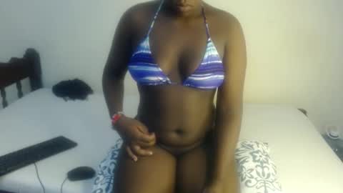 pinky_ebony1 online show from November 28, 9:34 am