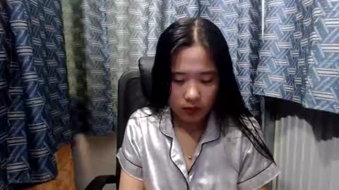 pititepinay_asiangirl online show from August 5, 2:18 am