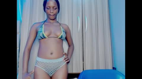 Ella online show from June 4, 3:38 pm