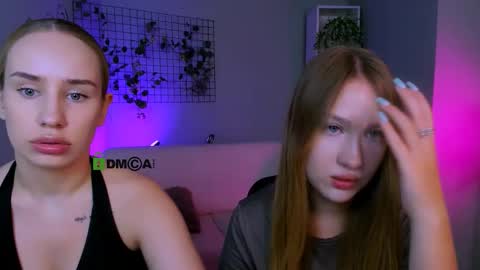 Snapshot of playful_sophie chatting on September 23, 7:45 pm Sophie online show from September 23, 7:45 pm