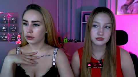Snapshot of playful_sophie chatting on February 11, 8:31 pm Sophie online show from February 11, 8:31 pm