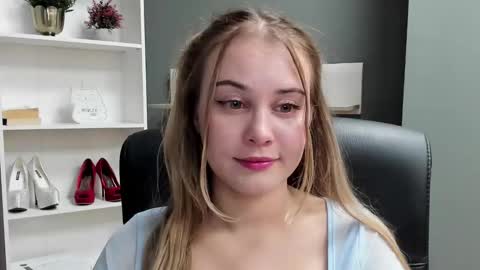 Valeria online show from December 18, 10:14 pm