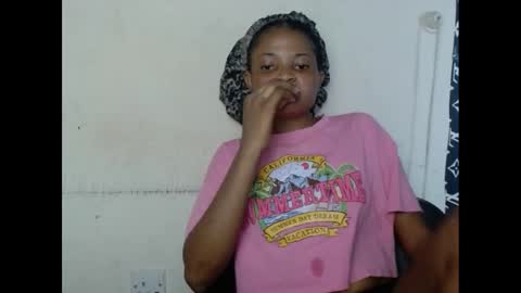 plumnjuicyx online show from February 22, 4:48 pm