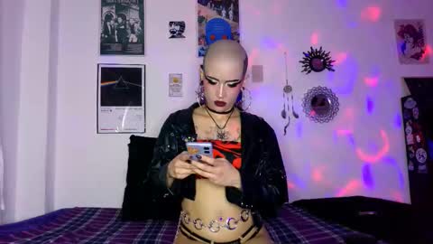    online show from September 27, 1:35 am