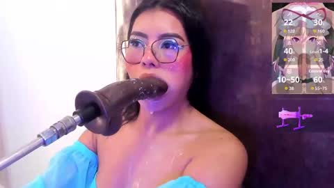 Snapshot of pocahontas_lantina chatting on October 18, 5:10 am pocahontas_lantina online show from October 18, 5:10 am