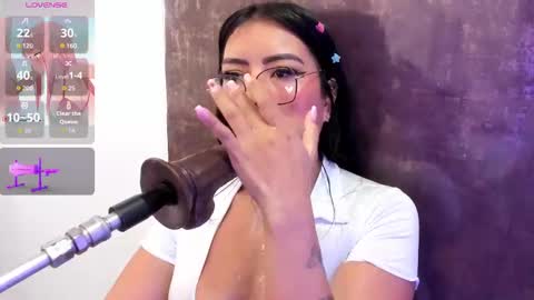 Snapshot of pocahontas_lantina chatting on September 28, 4:41 am pocahontas_lantina online show from September 28, 4:41 am