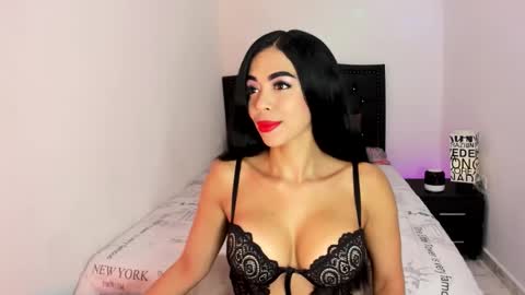 I dream of having many followers online show from January 6, 8:12 pm